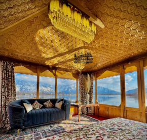 New Jacquline Heritage Houseboats